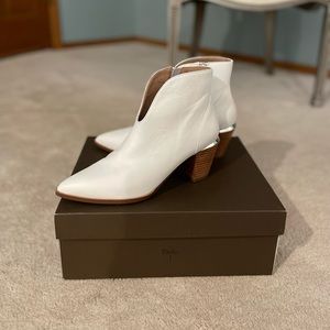 Linea Paolo Booties